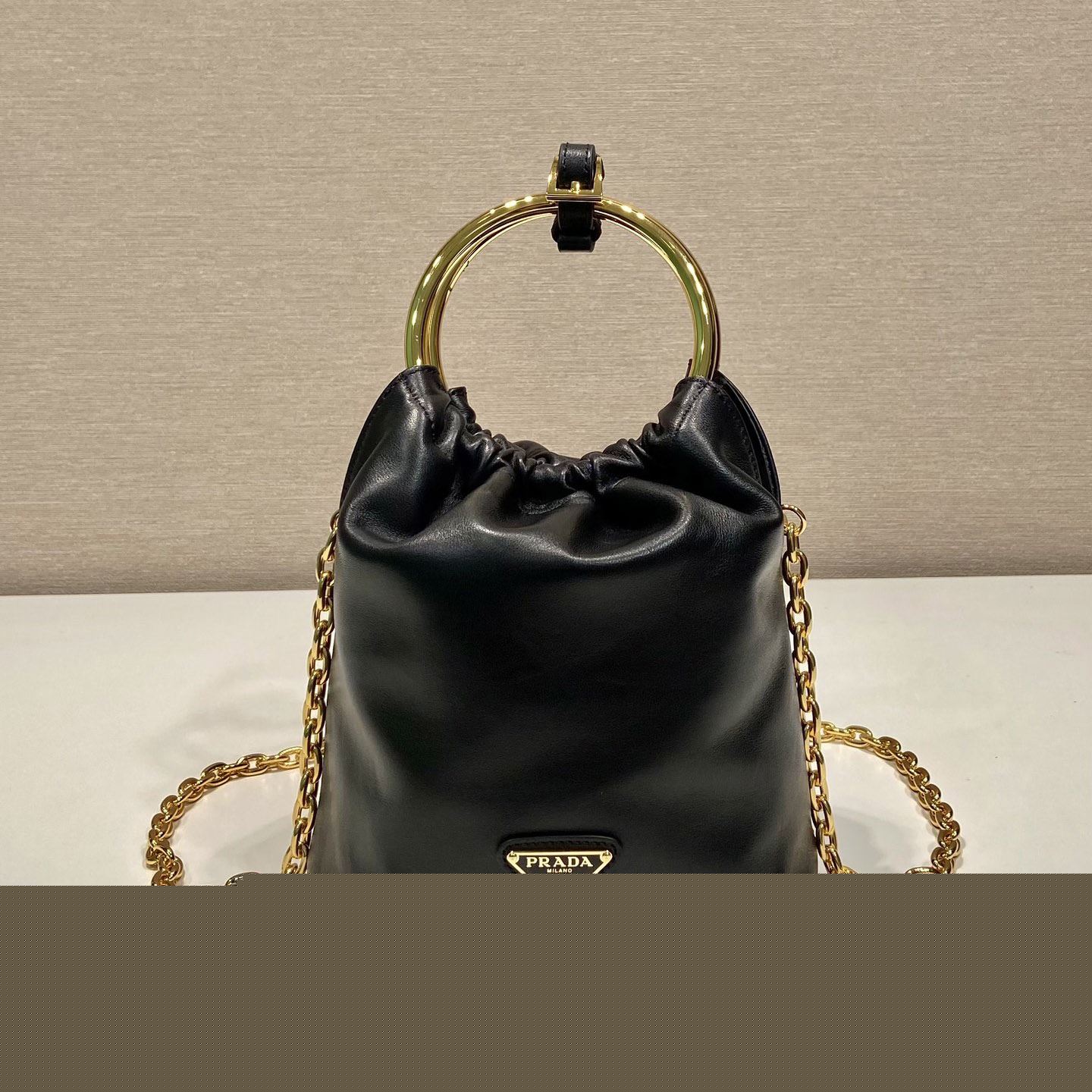 Pra*a bucket bags
